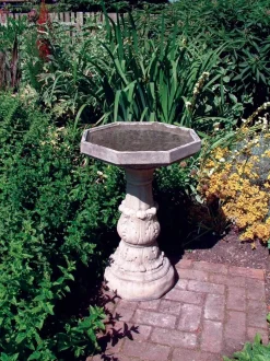 Classic Plain Stone Garden Birdbath