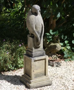Eagle on Plain Pedestal Modern Stone Garden Statue