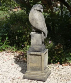 Eagle on Plain Pedestal Modern Stone Garden Statue