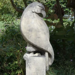 Eagle on Plain Pedestal Modern Stone Garden Statue