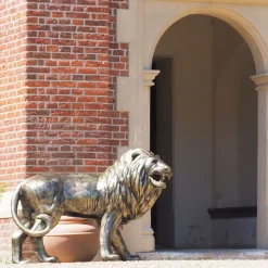 Grand Lion Right Facing Bronze Metal Garden Statue
