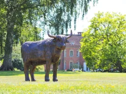Highland Cow Bronze Metal Garden Statue