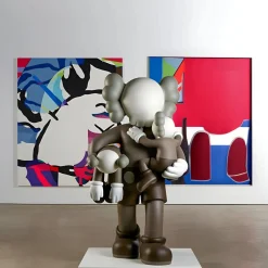 Lucify Go 180cm Brown Resin Indoor Sculpture