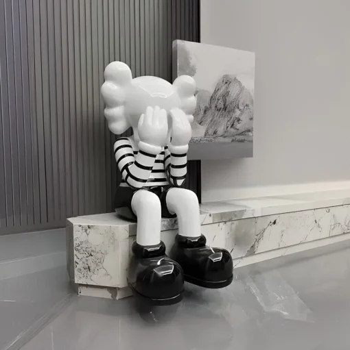 Lucify Hide 135cm Black & White Resin Indoor Sculpture