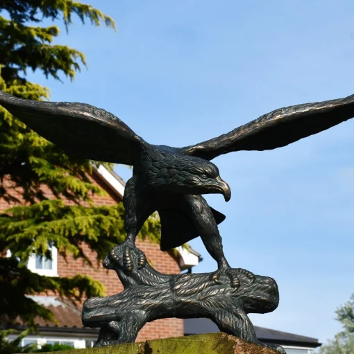 Majestic Eagle 111cm Bronze Metal Garden Statue