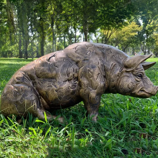 Majestic Pig 36cm Bronze Resin Garden Ornament