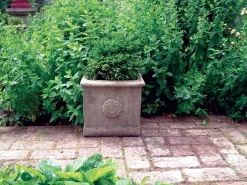 Modena 10 Vase Stone Garden Planter