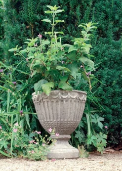 Modena 28 Vase Stone Garden Planter