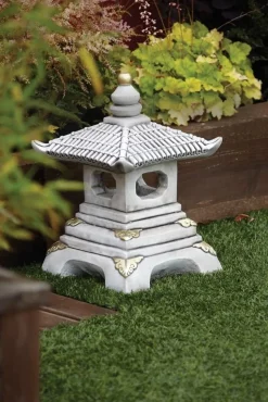 One Tier Japanese Pagoda Stone Garden Ornament