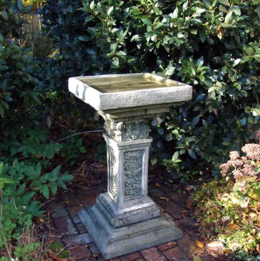 Rocco Classic Stone Garden Bird Bath