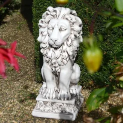 Royal Lion Antique Stone Garden Statue