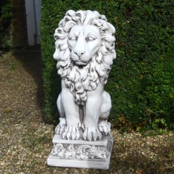 Royal Lion Antique Stone Garden Statue