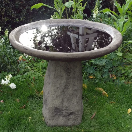 Staddle Design Stone Garden Birdbath