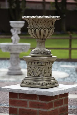 Woven Stone Garden Planter on Pedestal